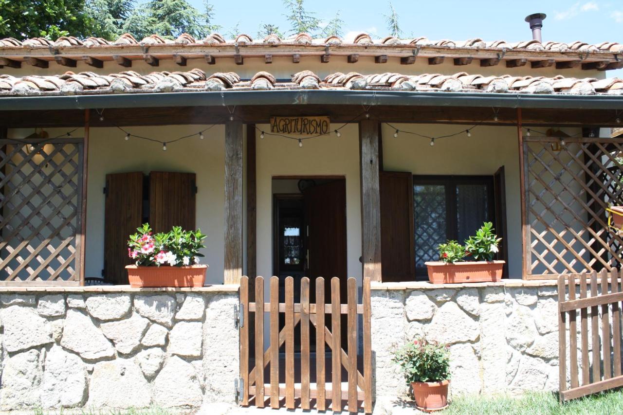 Agriturismo Biagiotti Аббадиа Сан Сальваторе Экстерьер фото