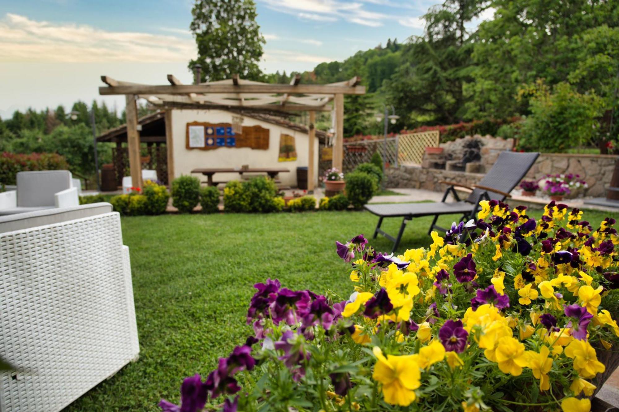 Agriturismo Biagiotti Аббадиа Сан Сальваторе Экстерьер фото