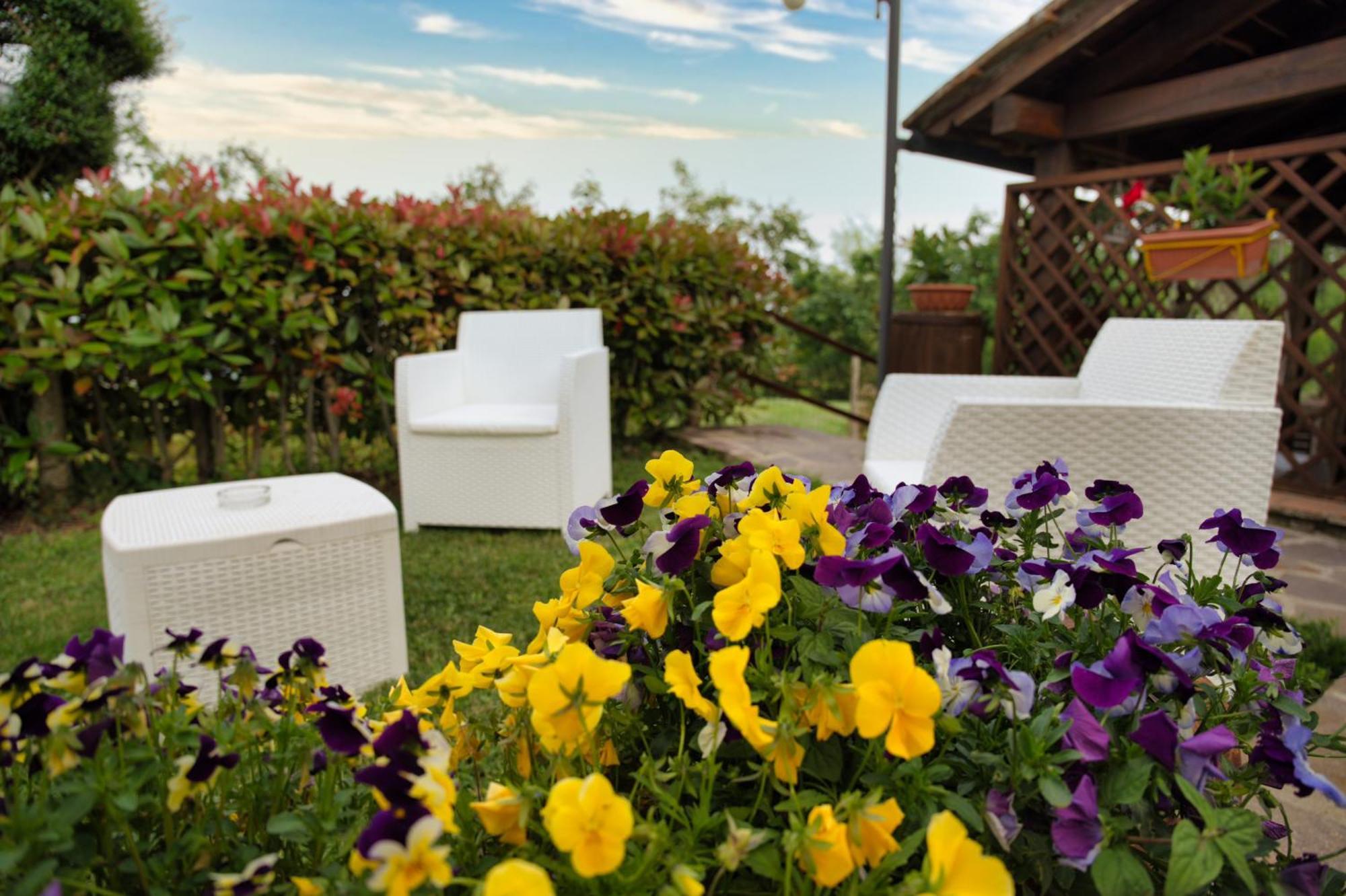 Agriturismo Biagiotti Аббадиа Сан Сальваторе Экстерьер фото