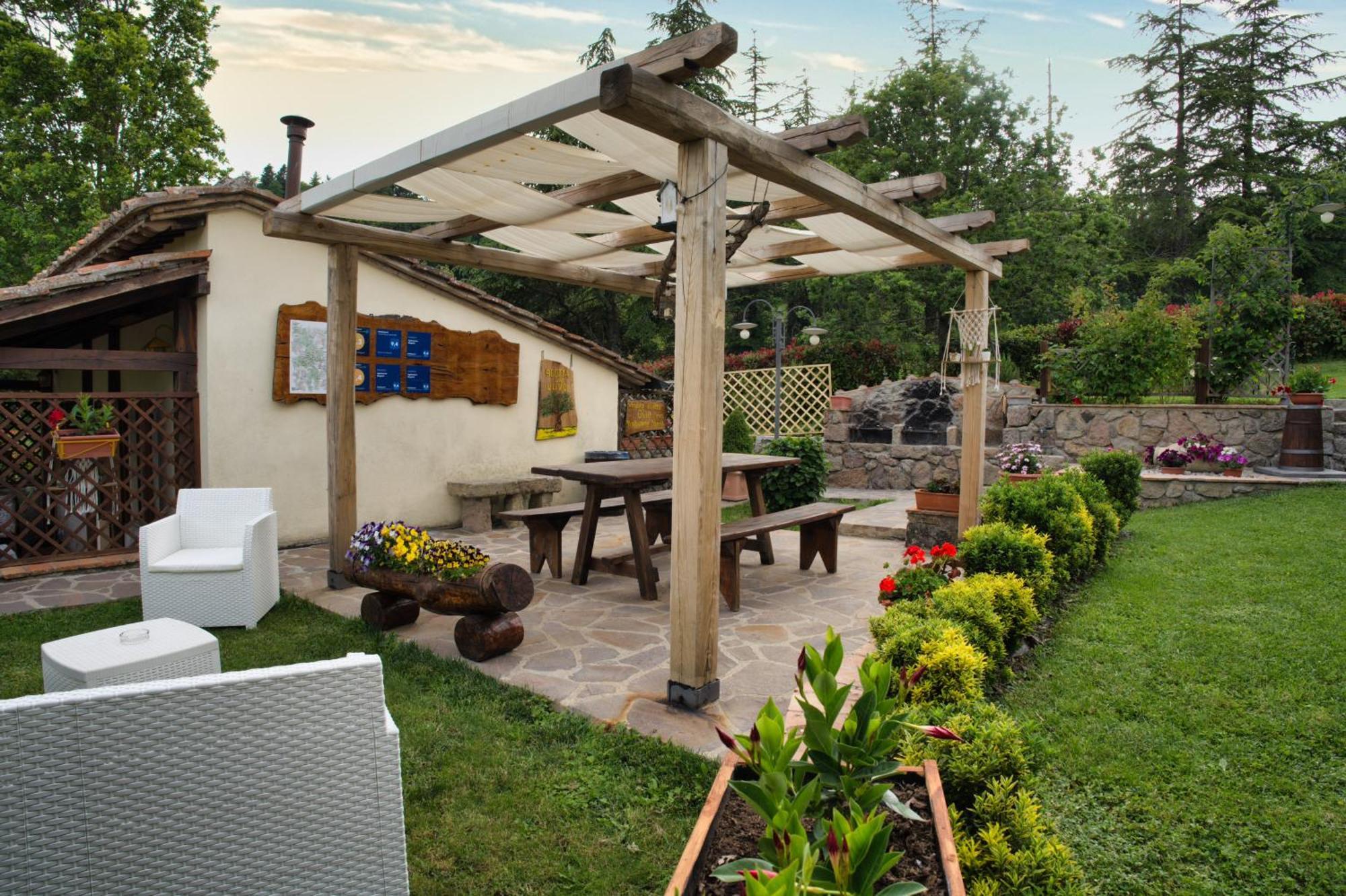 Agriturismo Biagiotti Аббадиа Сан Сальваторе Экстерьер фото